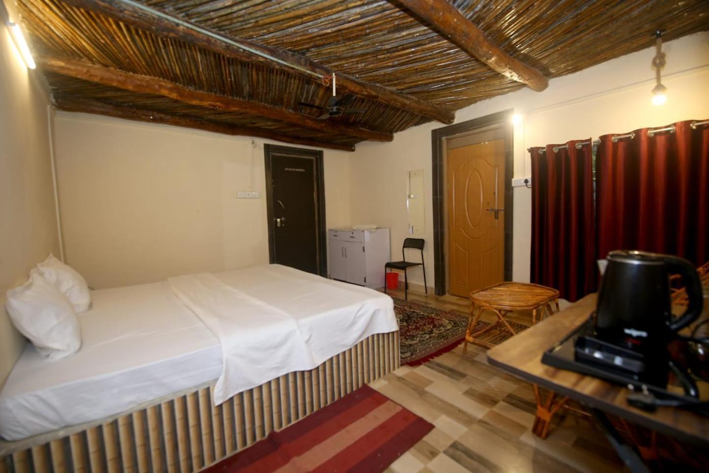 Tribal Wood Resort Dhanwār Exteriör bild